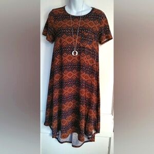 🛍️ BUNDLE ONLY 🛍️LULAROE LADIES MULTICOLORED GEO PRINT DRESS